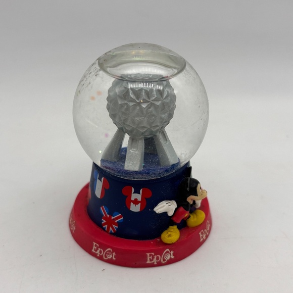 Disney WDW Parks Epcot Mickey Mouse Countries Mini Collectible Water Snow Globe - Picture 2 of 11